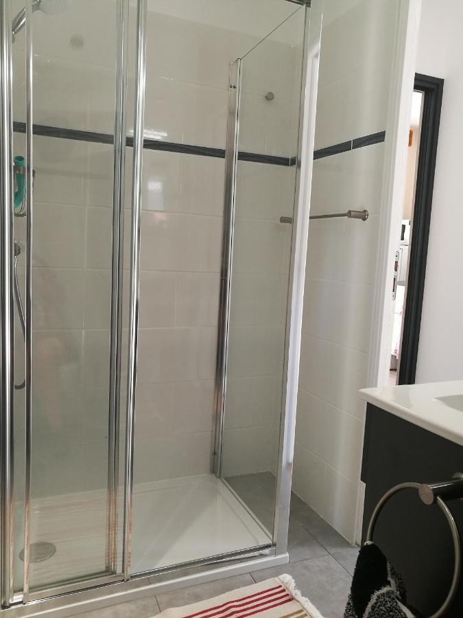 LODGE EXTERIEUR 2 PERSONNES  Saint-Aubin-sur-Gaillon Exterior foto