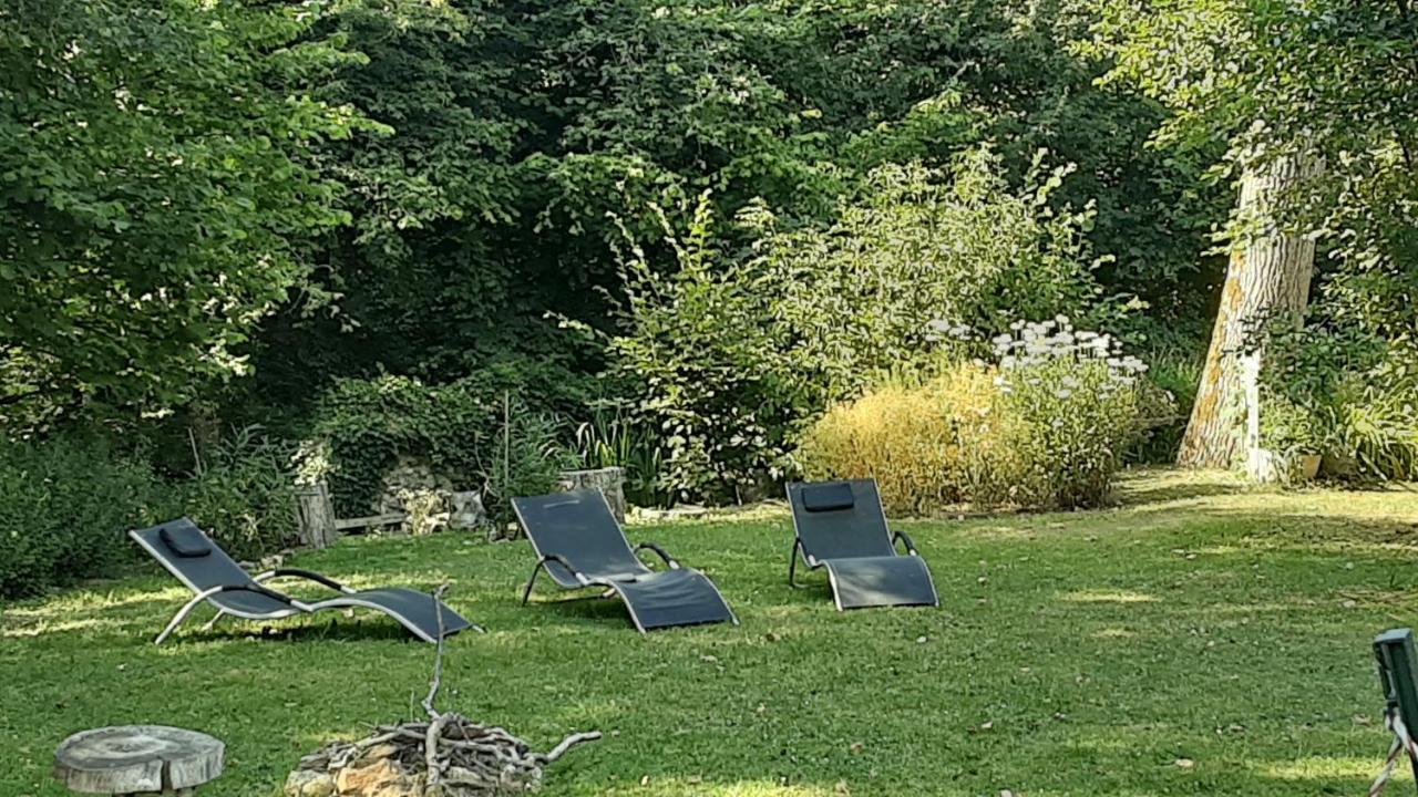 LODGE EXTERIEUR 2 PERSONNES  Saint-Aubin-sur-Gaillon Exterior foto
